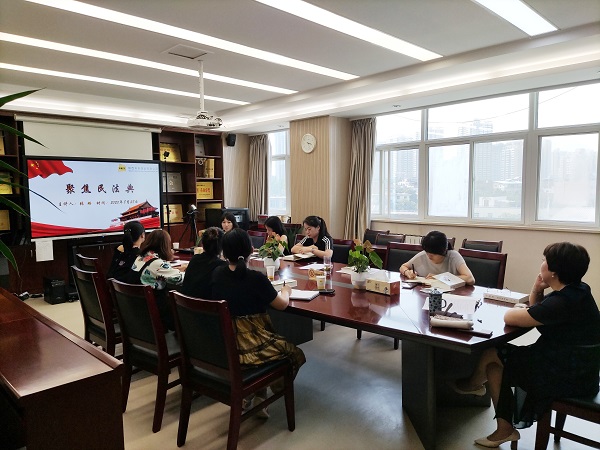 聯(lián)學(xué)聯(lián)建進(jìn)行時(shí)，來跟民革小張律師一起聚焦《民法典》